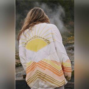 Free People Movement pullover jacket 🌅